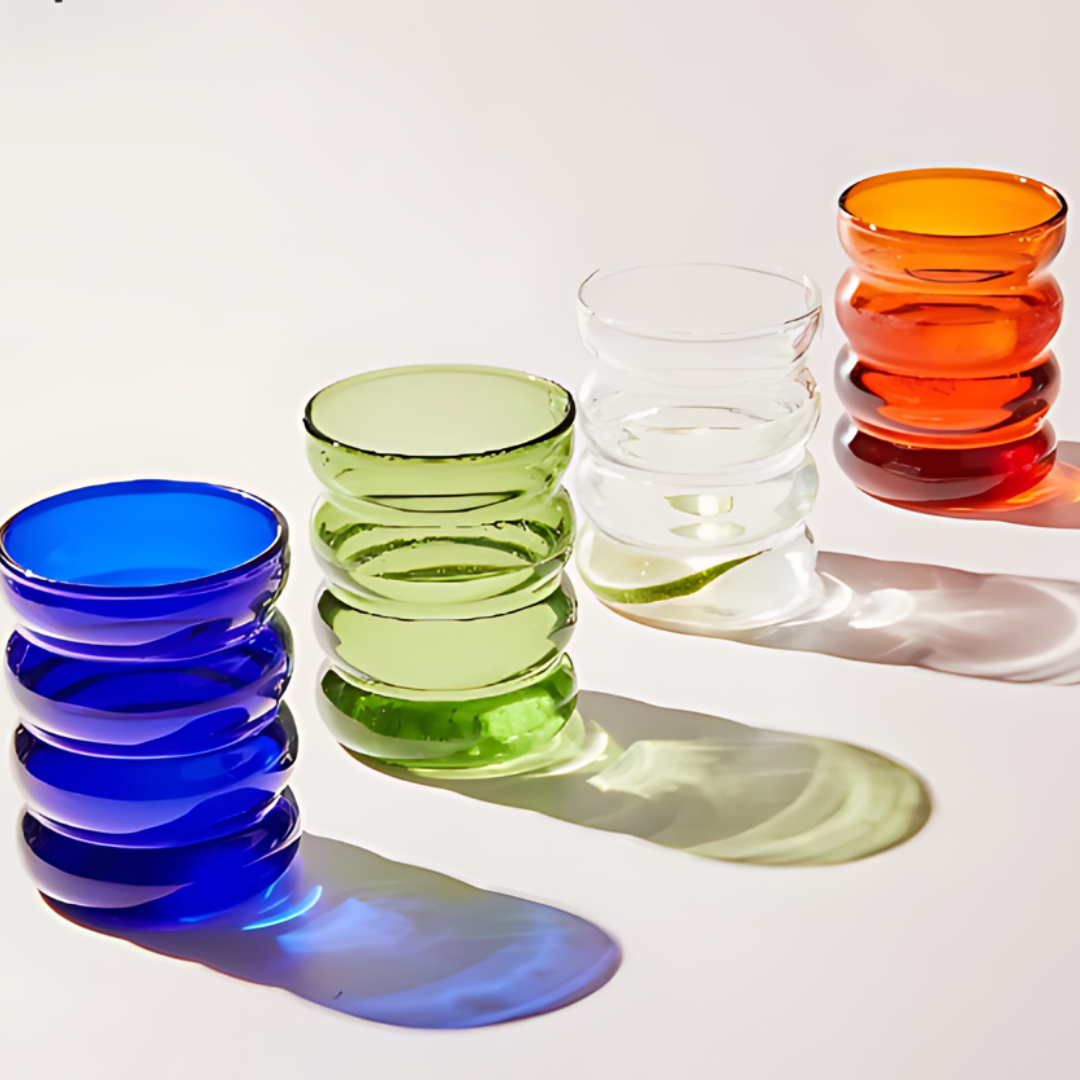 Hestia mundgeblasene Wasserglässer