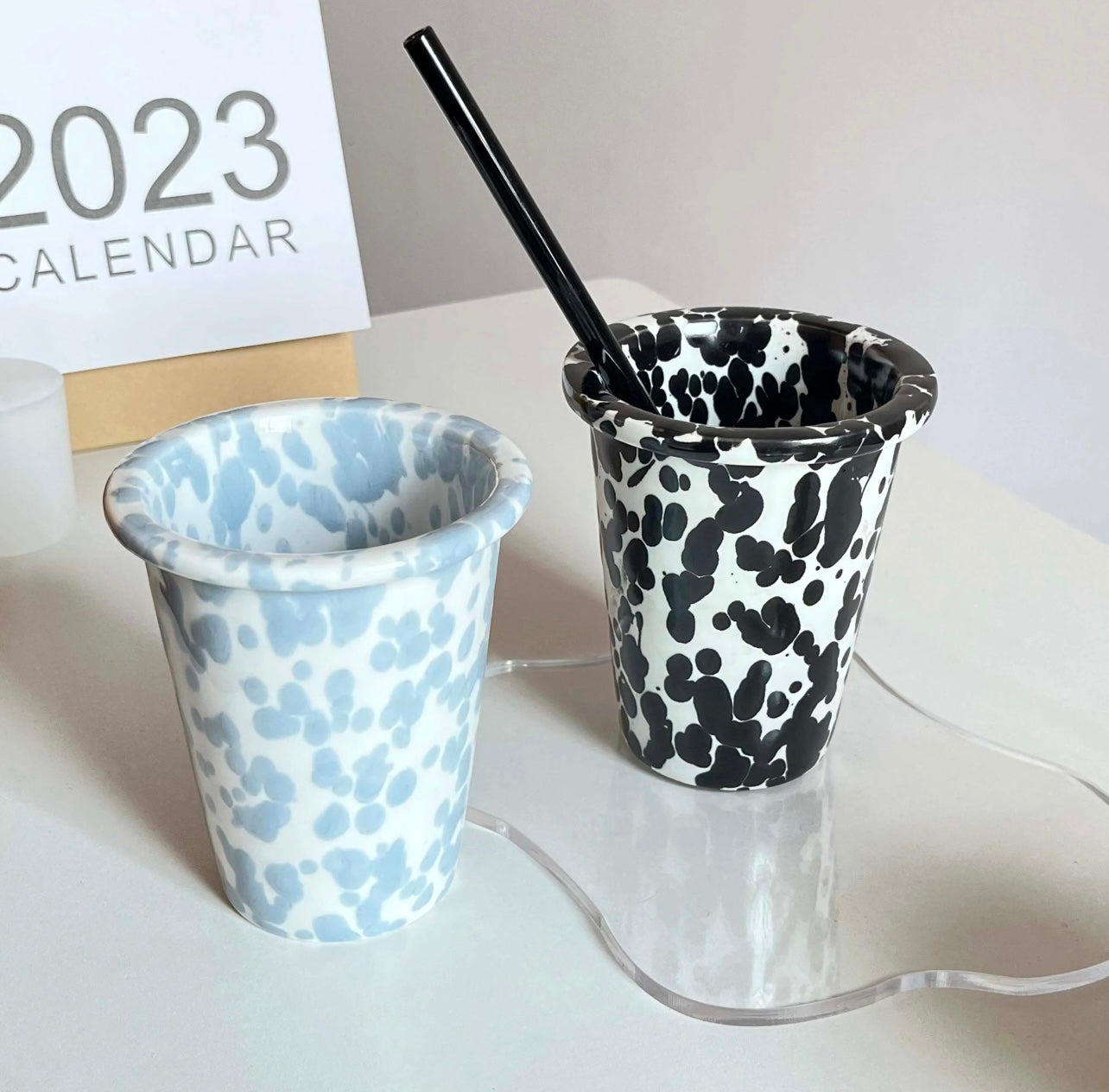 Handgefertigte Sprenkel-Becher “Color Splash”