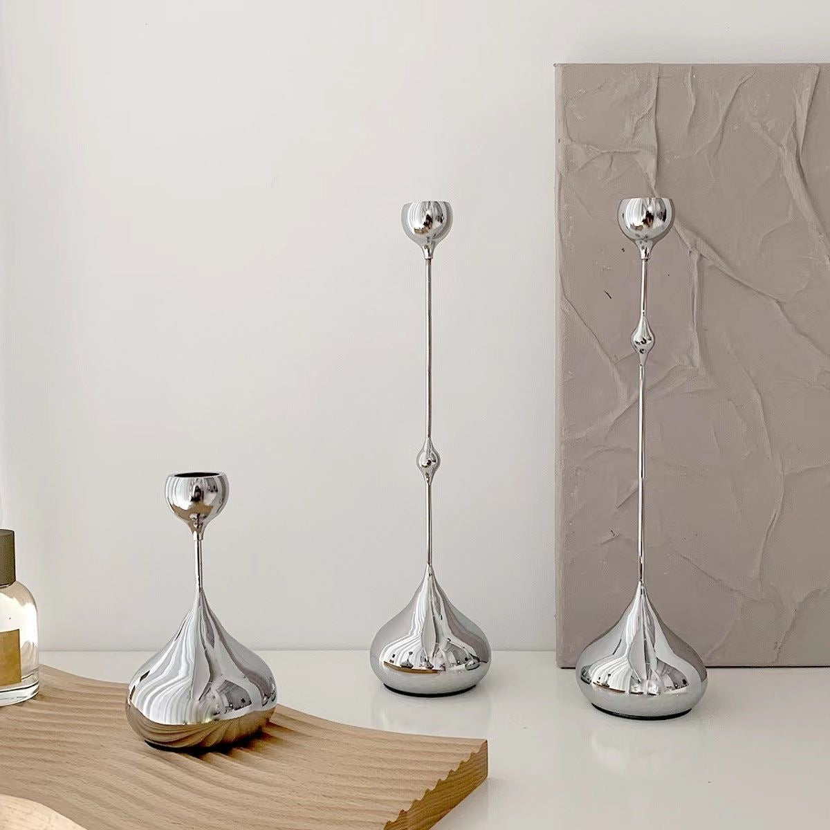 Nordic Elegance – 3er Set Silberne Tropfen-Kerzenhalter
